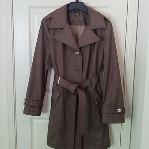 Trench coat